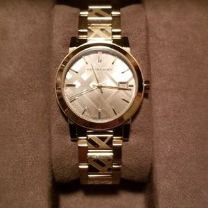 Burberry The City Women's Swiss Gold Watch
